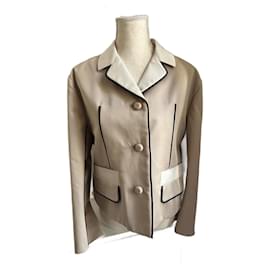 Prada Jacke beige aus Polyester Größe 42