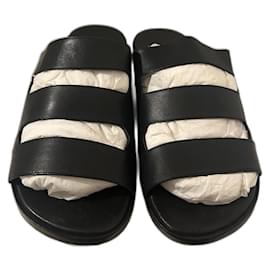Sandali Hermès in pelle neri con 3 cinturini taglia 39