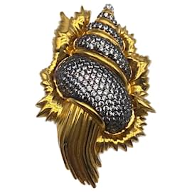 Autre Marque Ohrringe BEGUM KHAN aus 24k vergoldeter Bronze
