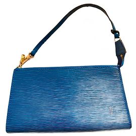 Pochette Louis Vuitton in pelle Épi blu – Made in France con tracolla