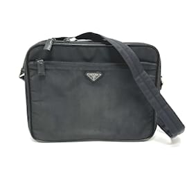Borsa 2WAY Triangle Plate V147S di Prada