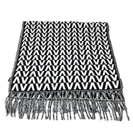 Stola in cashmere bicolore con frange Valentino
