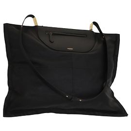 Borsa a spalla in pelle nera e oro Auth bs25324 di BURBERRY