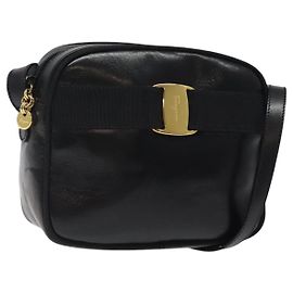 Sac à épaule Vala en cuir noir et or de Salvatore Ferragamo Auth bs25514