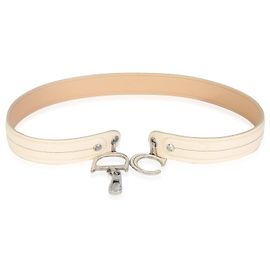 Cinturón de cintura de cuero blanco vintage Christian Dior con charm CD