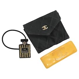Portacarte CHANEL Satin Metal 3Set Nero Giallo CC Auth bs25964