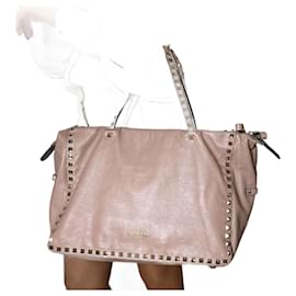 Sac à main en cuir de veau Rockstud moyen couleur rose poussière - Valentino Garavani