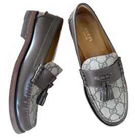 Gucci Mokassins mit Supreme-Monogramm