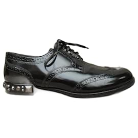 Scarpe stringate Dolce & Gabbana in vernice nera 37.5 IT
