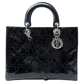 BOLSA DE MÃO CHRISTIAN DIOR LADY DIOR GRANDE COURO CANNAGE VERNIZ PRETO