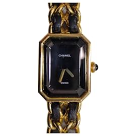 Chanel Première Uhr goldfarben und schwarzes Leder