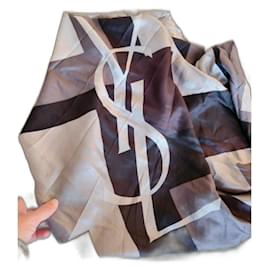 Foulard en soie Yves Saint Laurent Gris