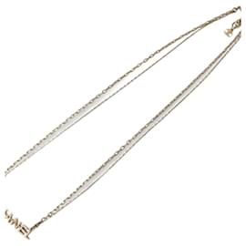 Collana con pendente placcato oro Chanel
