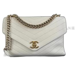Borsa Chanel Coco Chevron Media Bianca