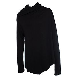 Autre Marque Julius x ssense, asymmetrischer schwarzer Rollkragen