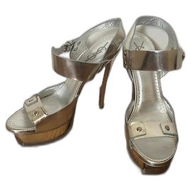 Sandali con piattaforma Saint Laurent Tribute argento