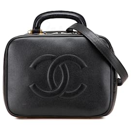 Beauty case in caviar nero CC di Chanel