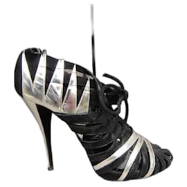 Décolleté Pierre Hardy in pelle nera e argento con tacco 11cm