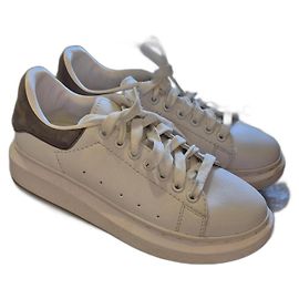 Sneakers Alexander McQueen bianche e grigie Taglia 36 scarpa Oversize