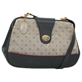 GUCCI Shoulder Bag PVC Leather Navy Gold 116 02 107 Auth ep9165