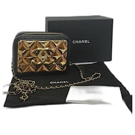 Chanel Kameratasche aus schwarzem Leder