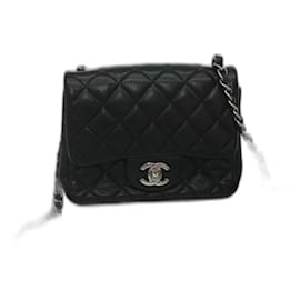 Bolso flap pequeño de Chanel