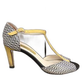 Autre Marque Sandali Bocage in Pelle Nero Bianco Giallo Tacco 8cm