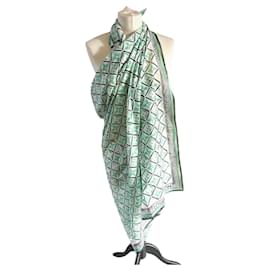 Pareo Louis Vuitton Monograma Flor Verde Algodón