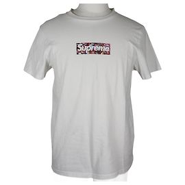 & Other Stories Camiseta Logo Supreme COVID-19 Relief Box 2020