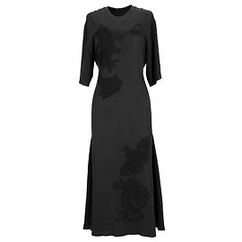 Vestido midi negro de viscosa con inserciones de encaje de Victoria Beckham