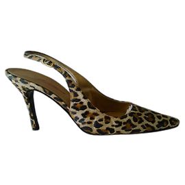 DOLCE & GABBANA SLINGBACK IN PELLE.