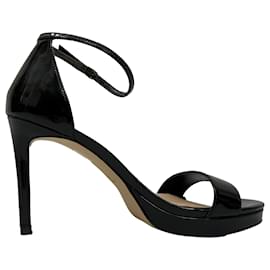 Sandali con piattaforma Nudist di Stuart Weitzman in pelle verniciata nera