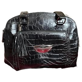 Borsa Lancel modello Adjani grande formato in pelle nera con stampa coccodrillo