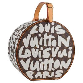 LOUIS VUITTON Monogram Graffiti Boite Shapo Branco M92186 LV Auth 121505SV