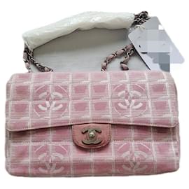 Borsa tote Chanel Travel Line rosa in nylon