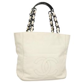 CHANEL Ketten-Tote Tasche aus Lammleder Weiß CC Auth 128237