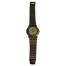 Orologio Gucci placcato in oro