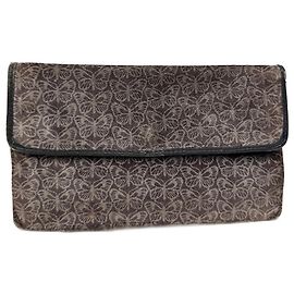 Clutch in lana monogramma vintage Bottega Veneta farfalla