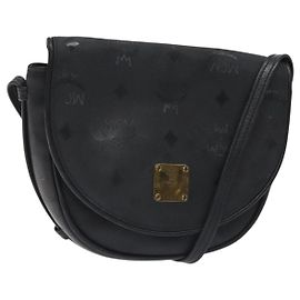 Bolsa de Ombro MCM Vicetos Logogram PVC Preto Ouro Auth bs26670