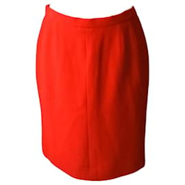 Falda Chanel de lana roja