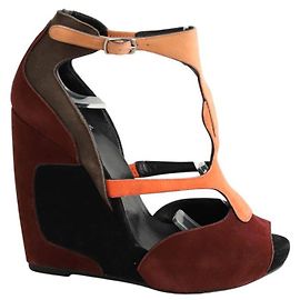 Pierre Hardy Tacchi in camoscio bordeaux