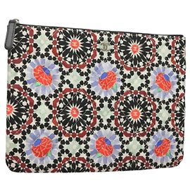 CHANEL Matelás COCO Marca Pouch Nylon Multicolor CC Auth 129976V