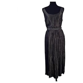 Genny komplettes Set aus Rock und Top aus Seide der 1990er