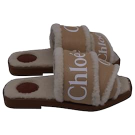 Chloé Woody Pantofole Piane in Shearling di Tela Beige