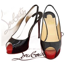 Décolleté aperti in vernice nera Christian Louboutin
