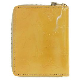 Louis Vuitton Monogram Vernis Bloom Wallet M91015