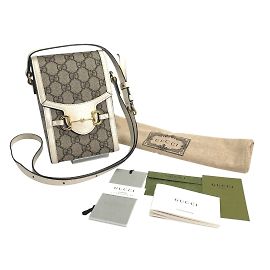 Borsa a spalla in tela GG Supreme Horsebit beige di Gucci