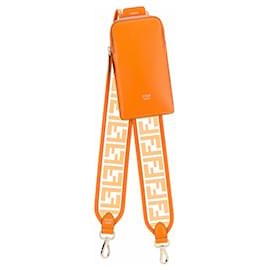 FENDI - Fendi FF Schulter-Handytasche aus orangefarbenem Leder und PVC