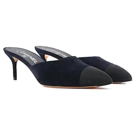 CHANEL - Chanel navy blue suede heeled mules (size 38.5)