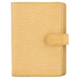 LOUIS VUITTON - Louis Vuitton PM diary cover in yellow epi leather